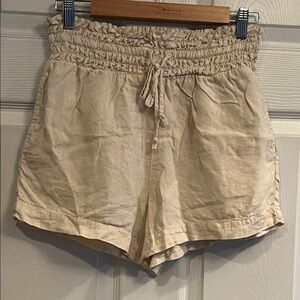 cloth & stone Beige High-Waist Drawstring Linen Shorts